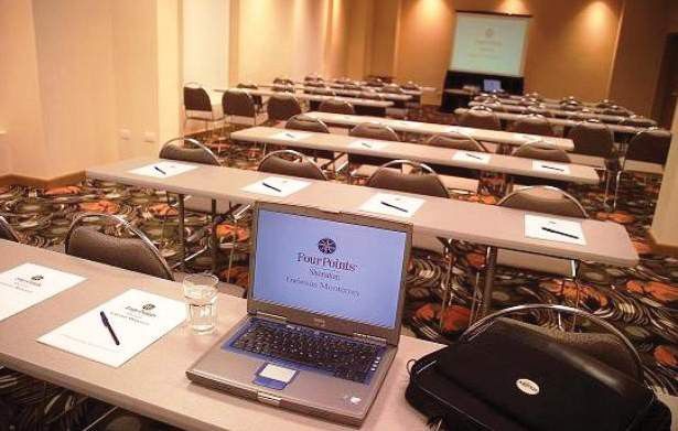 Four Points By Sheraton Galerias Monterrey Perniagaan gambar Meeting room