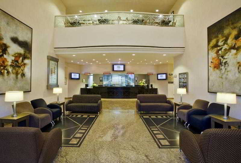 Four Points By Sheraton Galerias Monterrey Luaran gambar Lobby